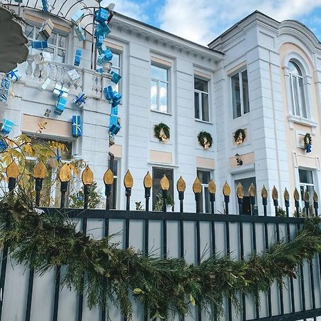Бутик-Отель Белый Дом Балерины Sochumi Exterior foto